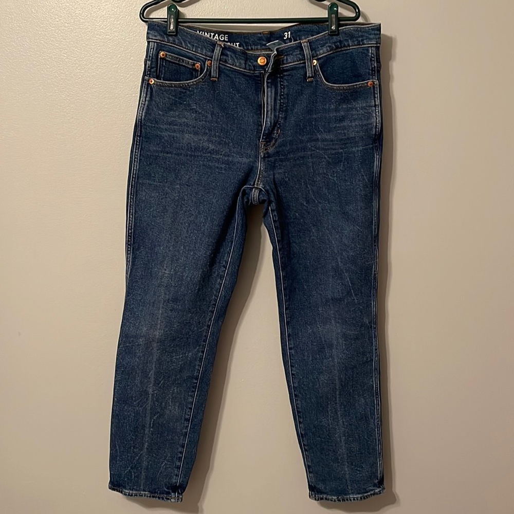 J.Crew 9" mid-rise vintage slim-straight jean in Catskill wash